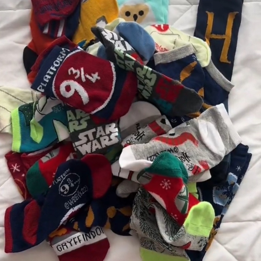 Lot of 15 pairs of Graphic Socks Collection